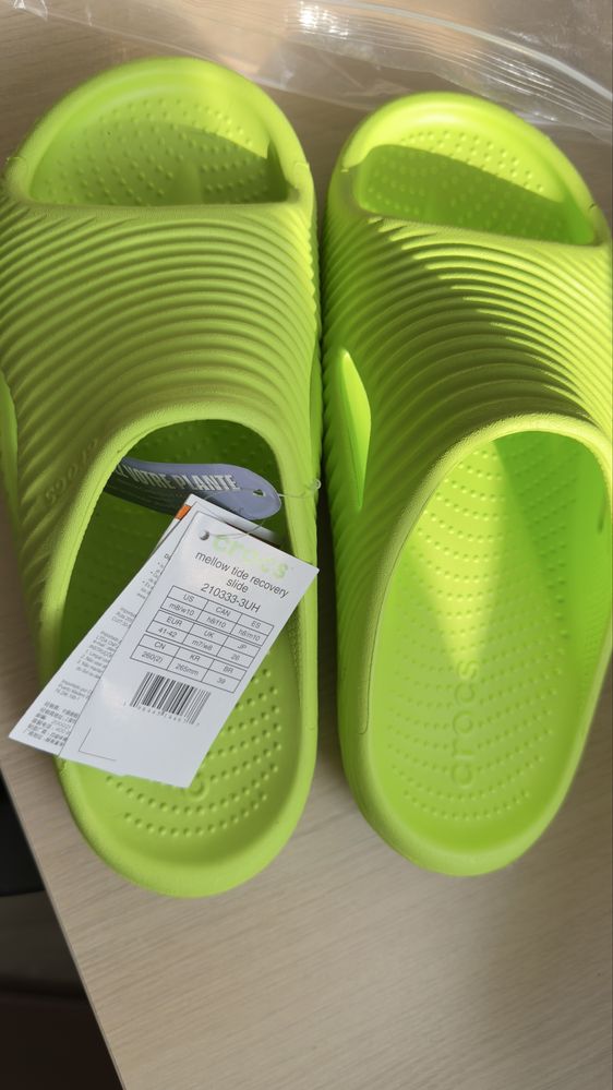 Крокси шльопанці Crocs Mellow Tide Recovery Slide Оригінал