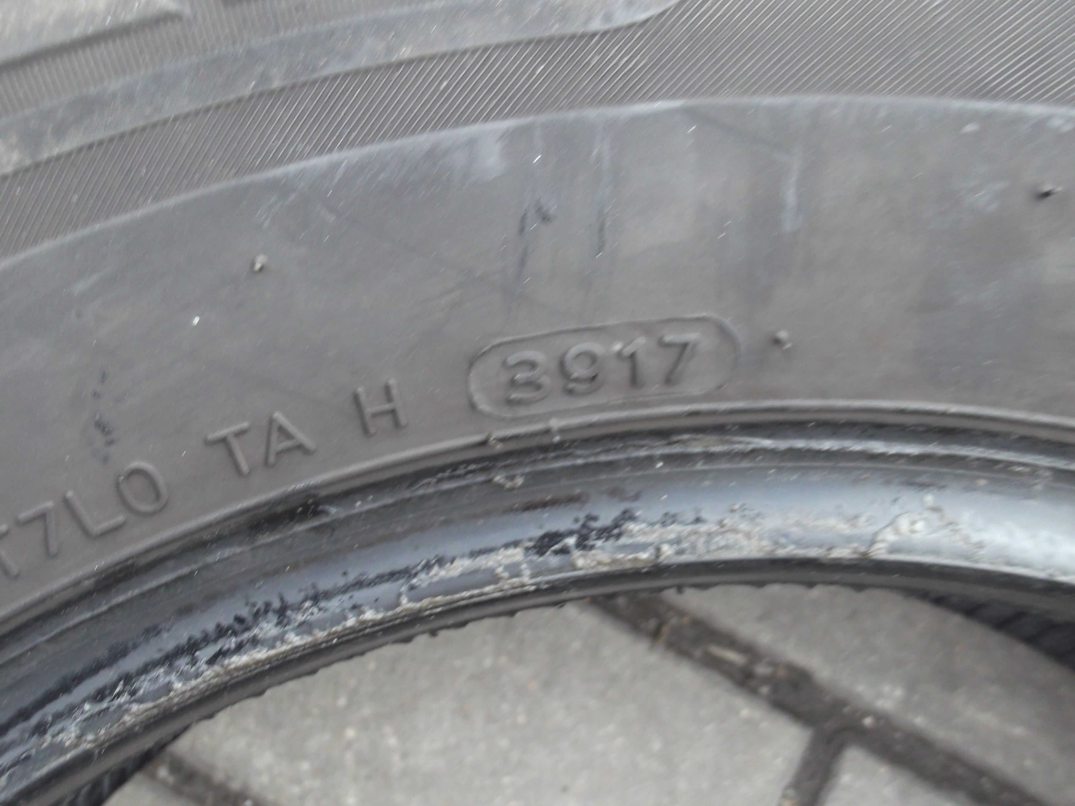 Opony 215/70/15C Hankook 2szt