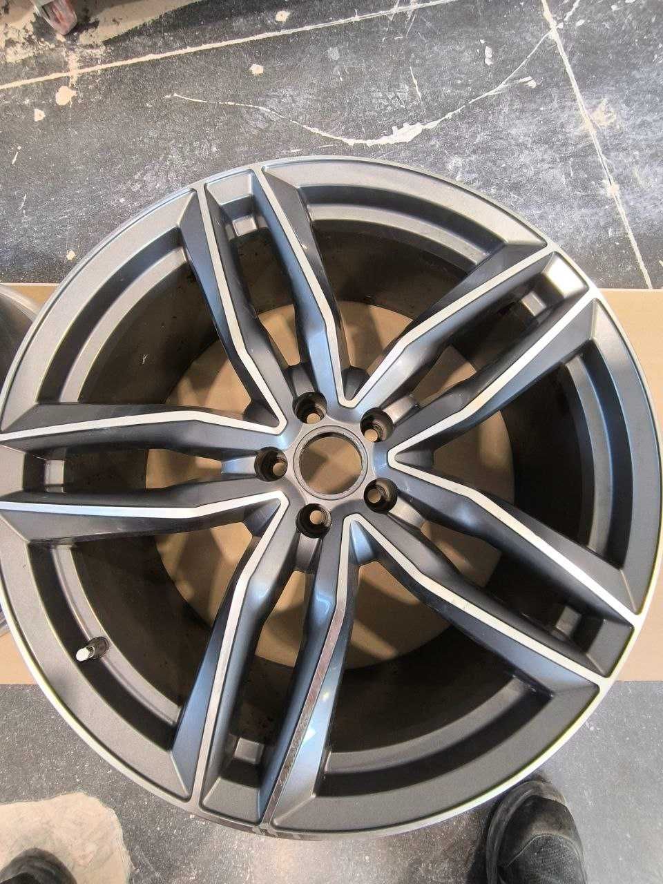 Felgi AUDI 5X112  ET33 A8 Q5 Q7 - 22cale