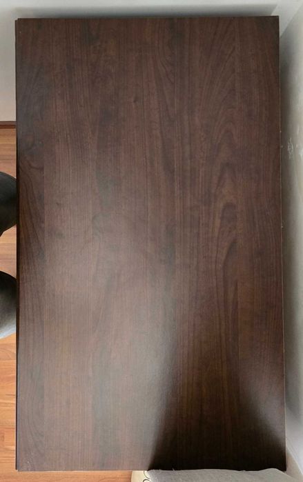 Cómoda de Quarto em Castanho Escuro em Perfeitas Condições