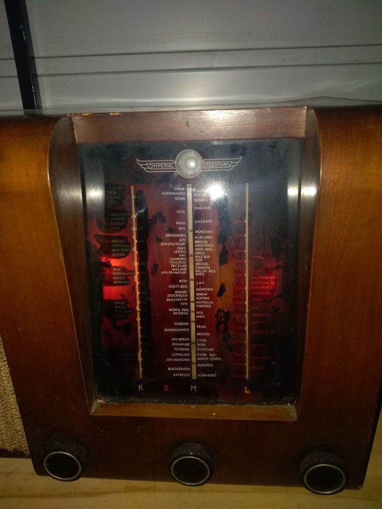Ładny Imperial Stassfurt stare radio