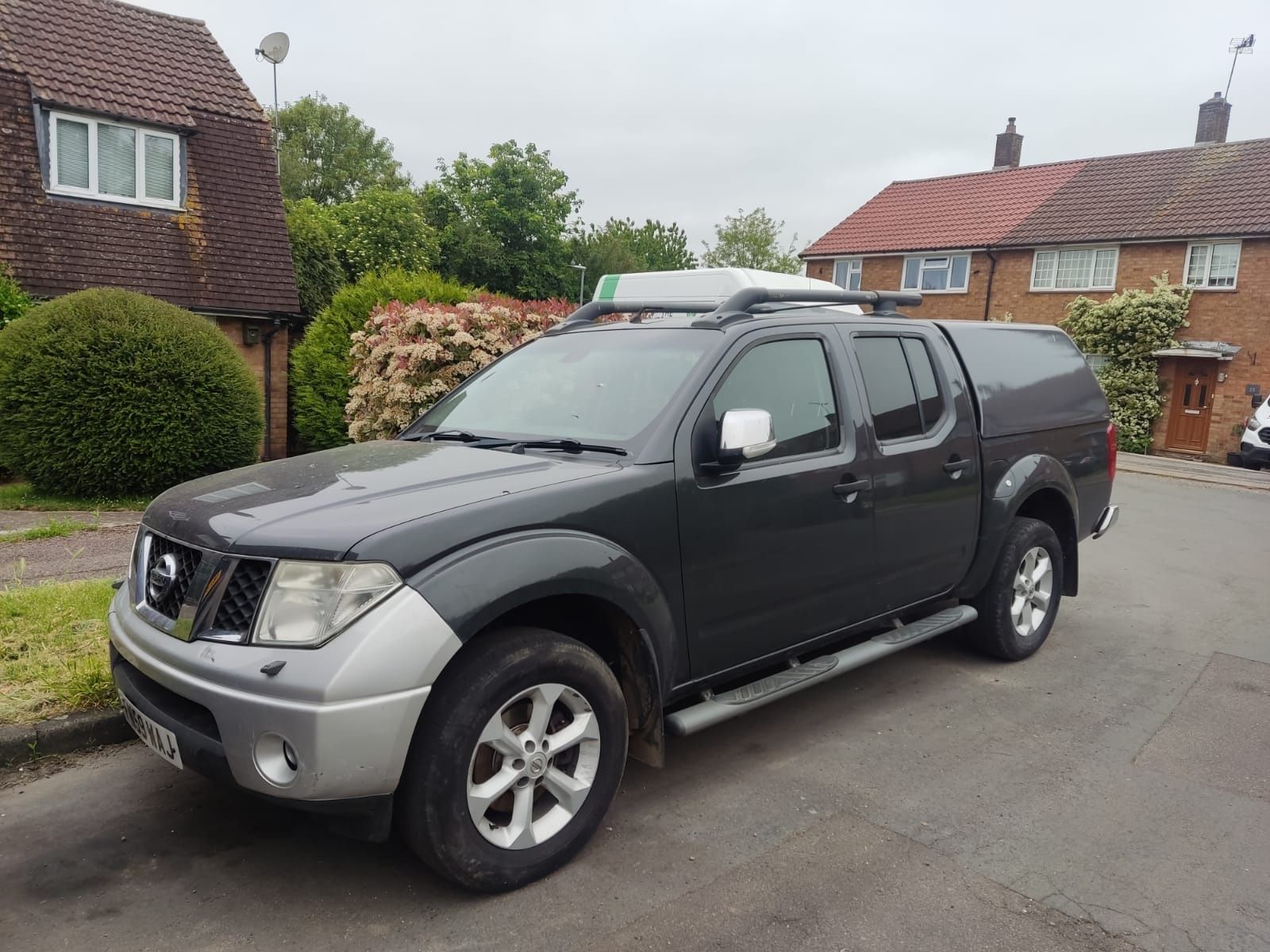 Nissan Navara Aventura England