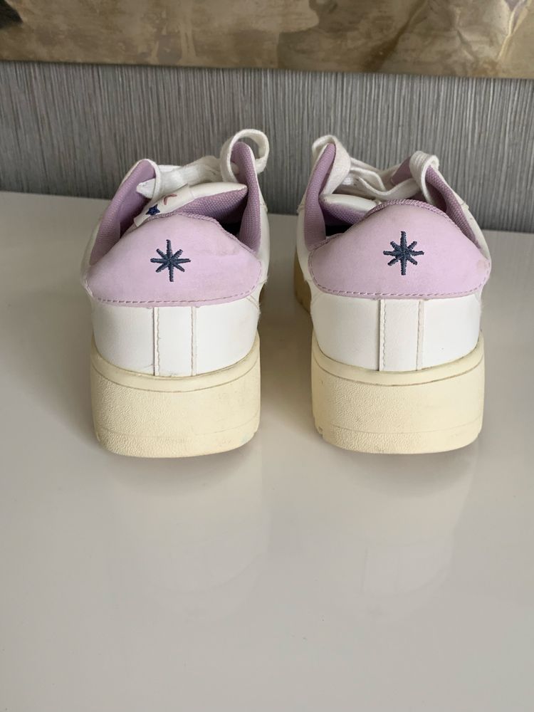 Sapatilhas stitch