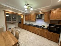 Продаж затишної 2 кімн кв-ри ЦЕНТР Новий будинок Автономка