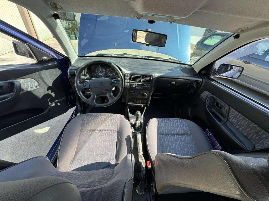 SEAT CÓRDOBA 99 gasolina