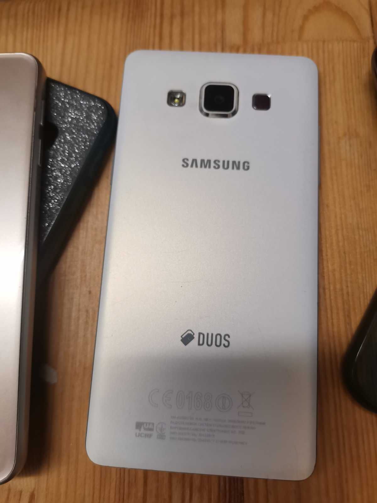 Мобільний телефон Samsung J1 J7 A3 A5 galaxy GT