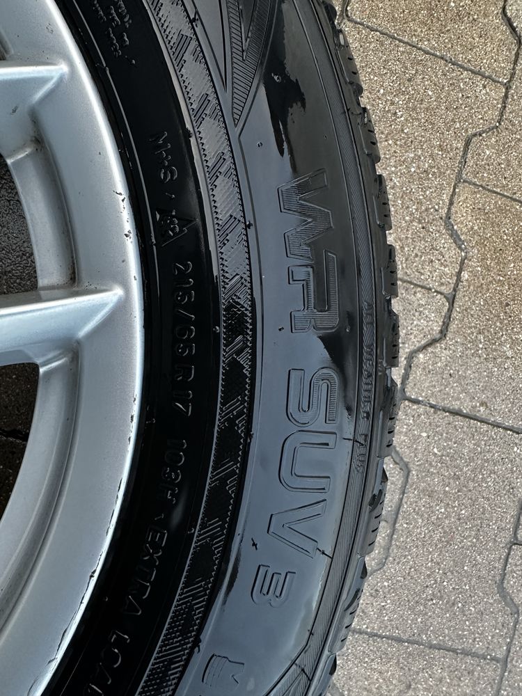 Nokian SUV 3  z felgami Ronal R17 - 4 szt