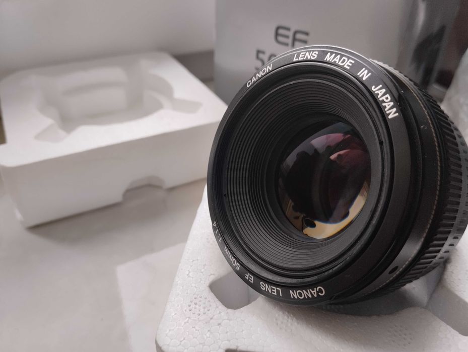 Объектив Canon EF 50mm f/1.4 USM