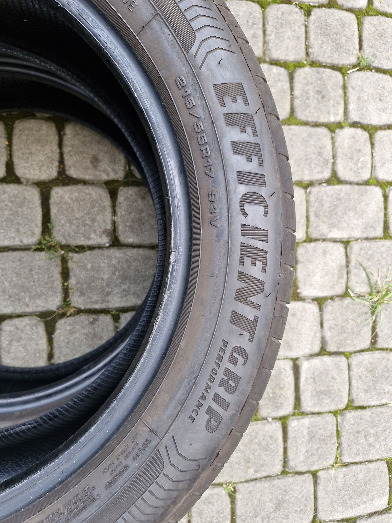 Goodyear efficient grip 215/55 R17 2024r.