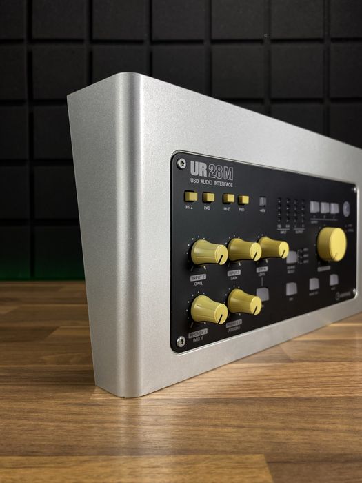 Звуковая карта Steinberg UR28M