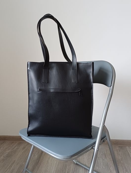 Чорна сумка шопер від HARVEST