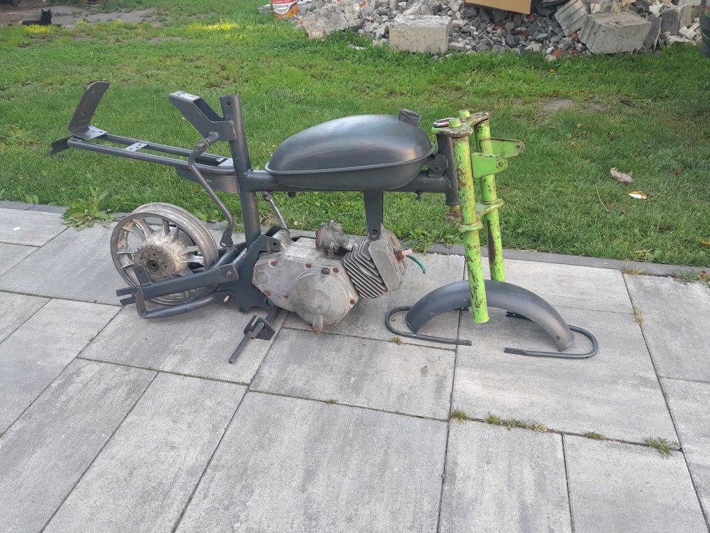 Romet pony motorynka m2 1981 rok cena do niedzieli