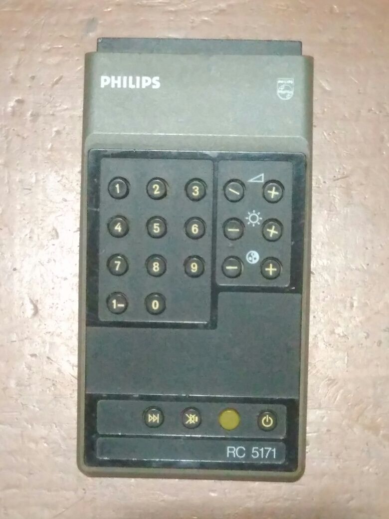 Comando Philips RC5171