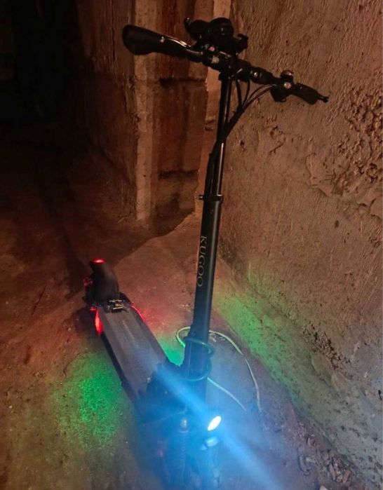 Електросамокат kuggo m4 pro Розпродаж