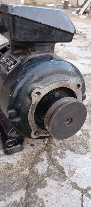 Электро двигатель асинхронный!