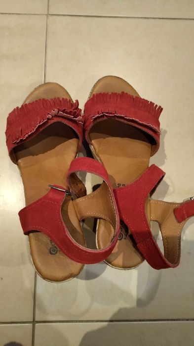 Sandálias de senhora número 38 usadas uma vez