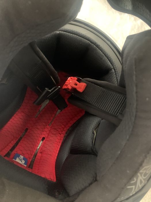 Sprzedam biały kask motocyklowy, szczękowy SHARK jak nowy