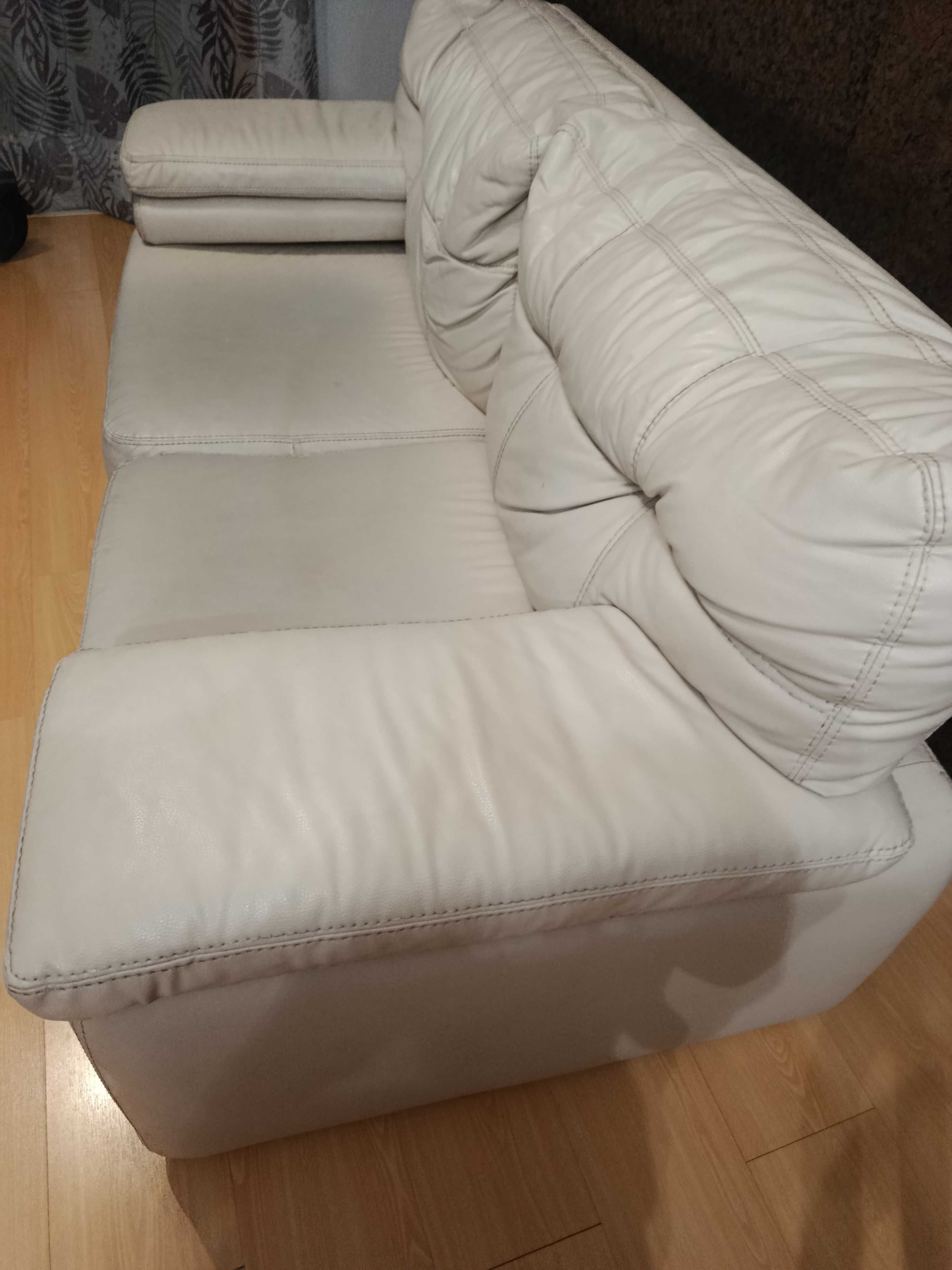Sofá 3 lugares com 1,97cmX0,95