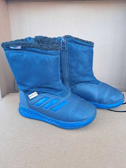 Adidas Зимние сапожки оригинал 26 размер