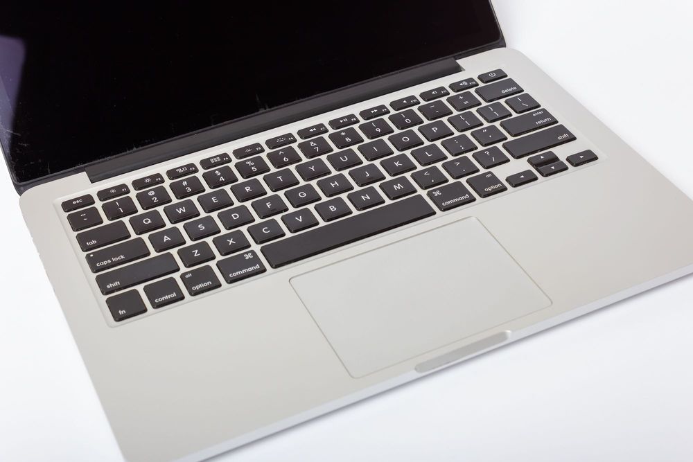 Apple MacBook Pro 13" Early 2015 MF840 A1502 Retina 13" i5/8/256