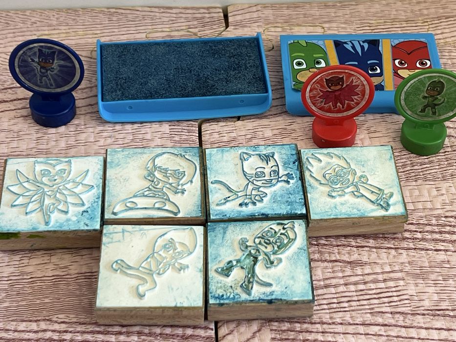 Vendo carimbos pj mask