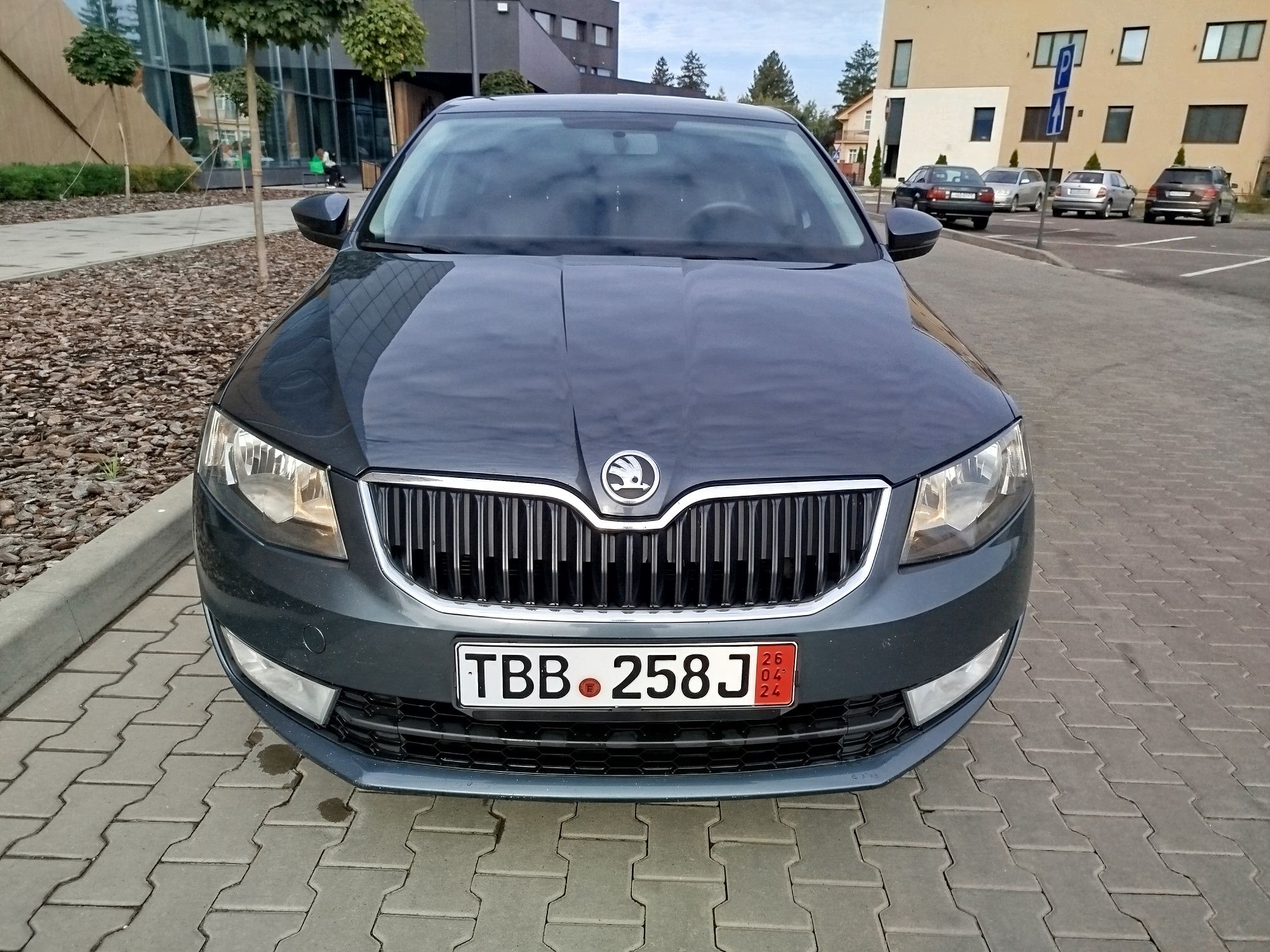 Шкода А7  1.6 tdi 2014