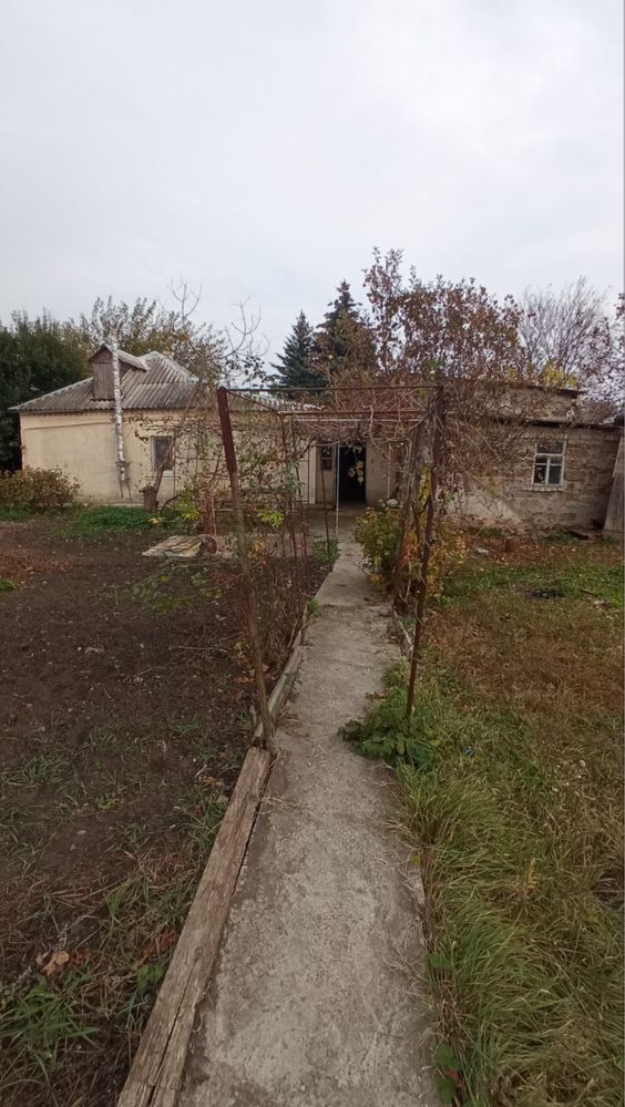 Продам будинок в місті Лозова