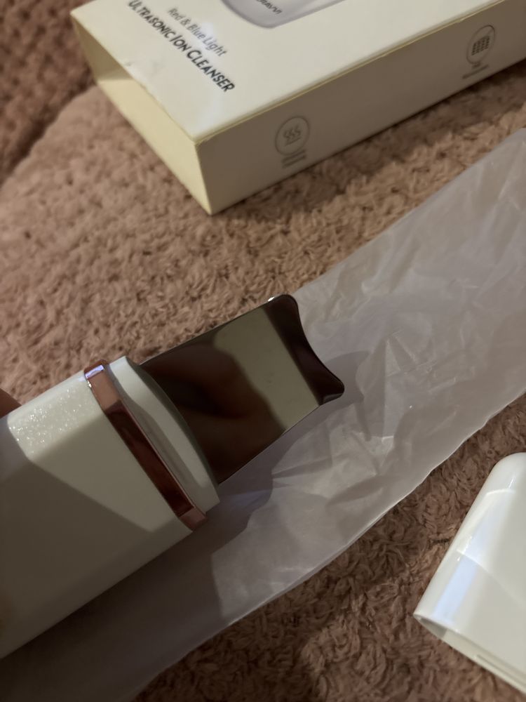 CRAVVI peeling kawitacyjny, urzadzenie do peelingu kawitacyjnego