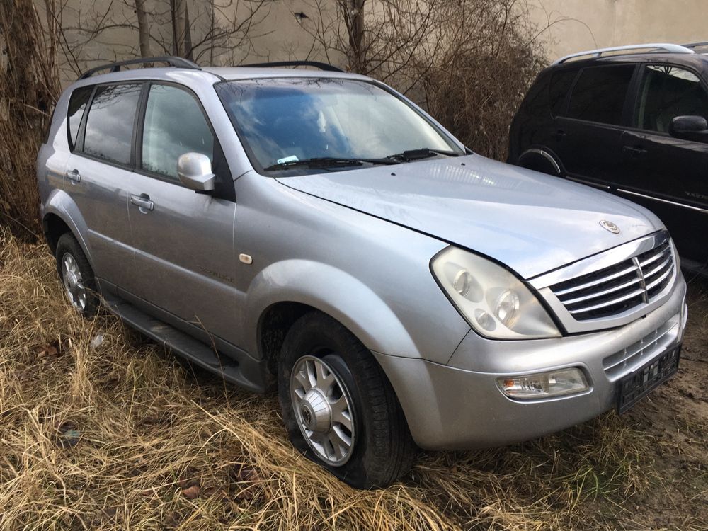 SsangYong rexton 2.7 diesel 2005 rok w całości lub na części 4900 zł