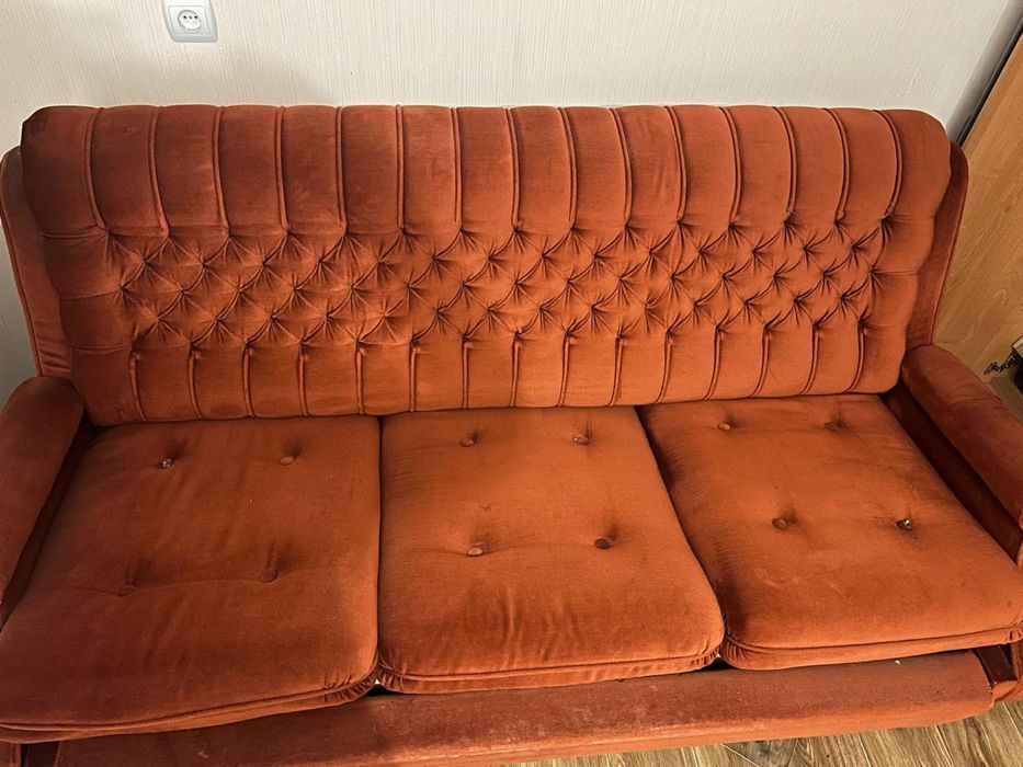 Продам диван велюровий