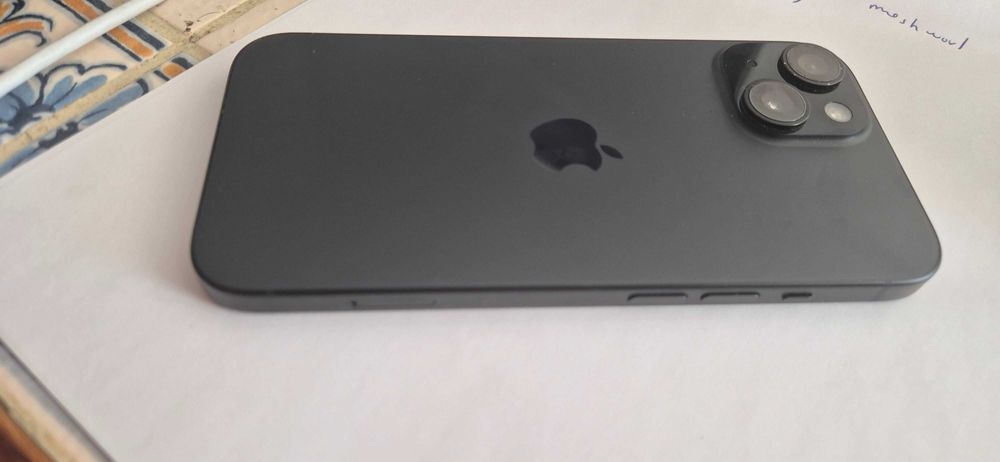 Iphone 15 Preto - 256GB