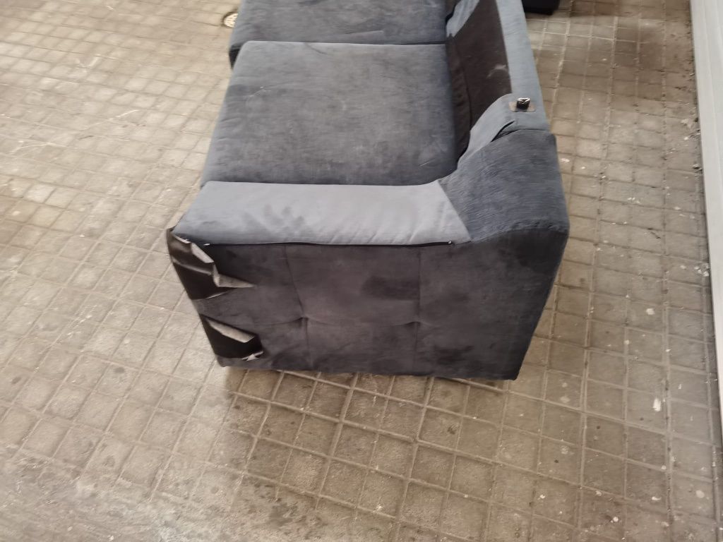 Sofá 3lugares + chaise longue).