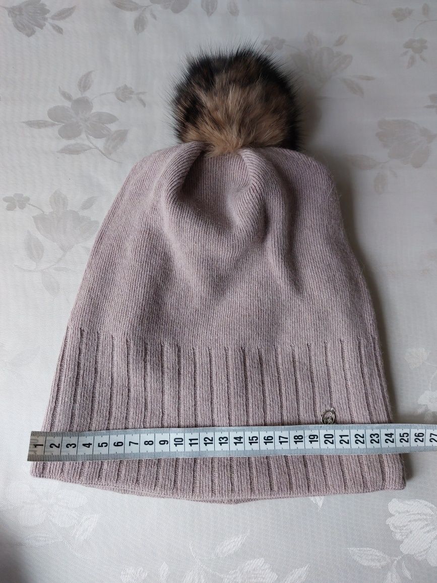 Зимняя женская шапка на флисовой подкладке atrics капучино ангора