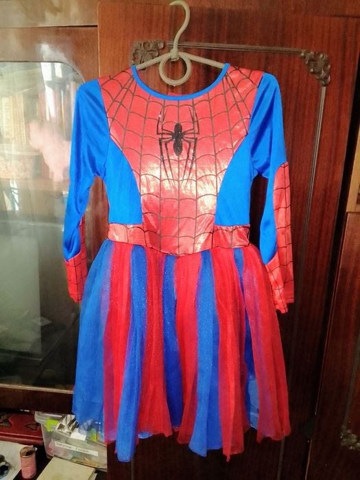 Платье девочка паук.)