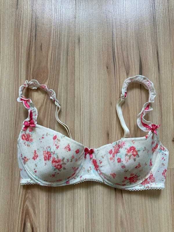 Biustonosz stanik Hunkemoller r 70 C