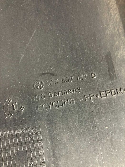 Parachoques Traseiro VOLKSWAGEN PASSAT B4 ORIGINAL