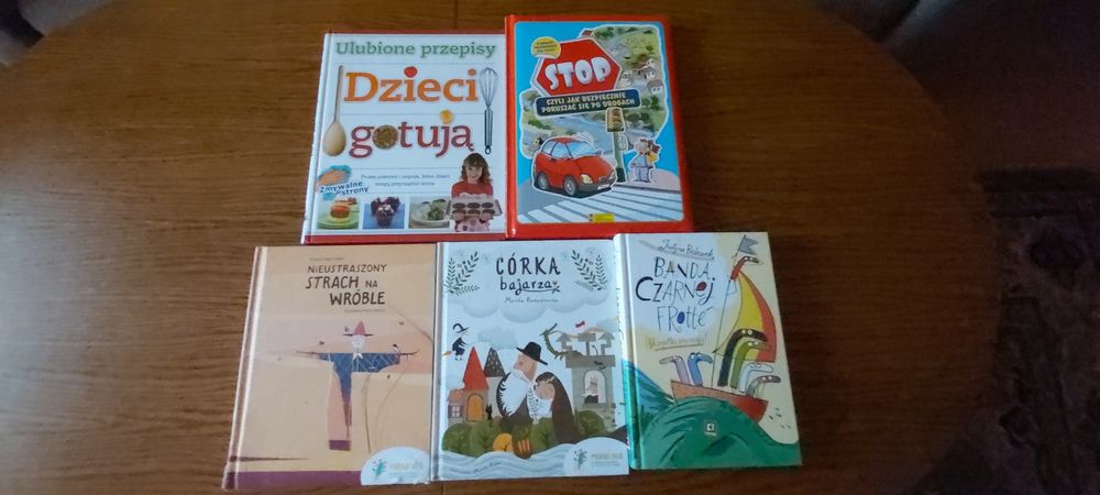 Zestaw książek dla dziecka