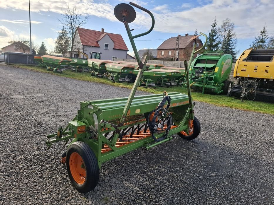 Siewnik Amazone D8 Super 30 BOGATE WYPOSAŻENIE