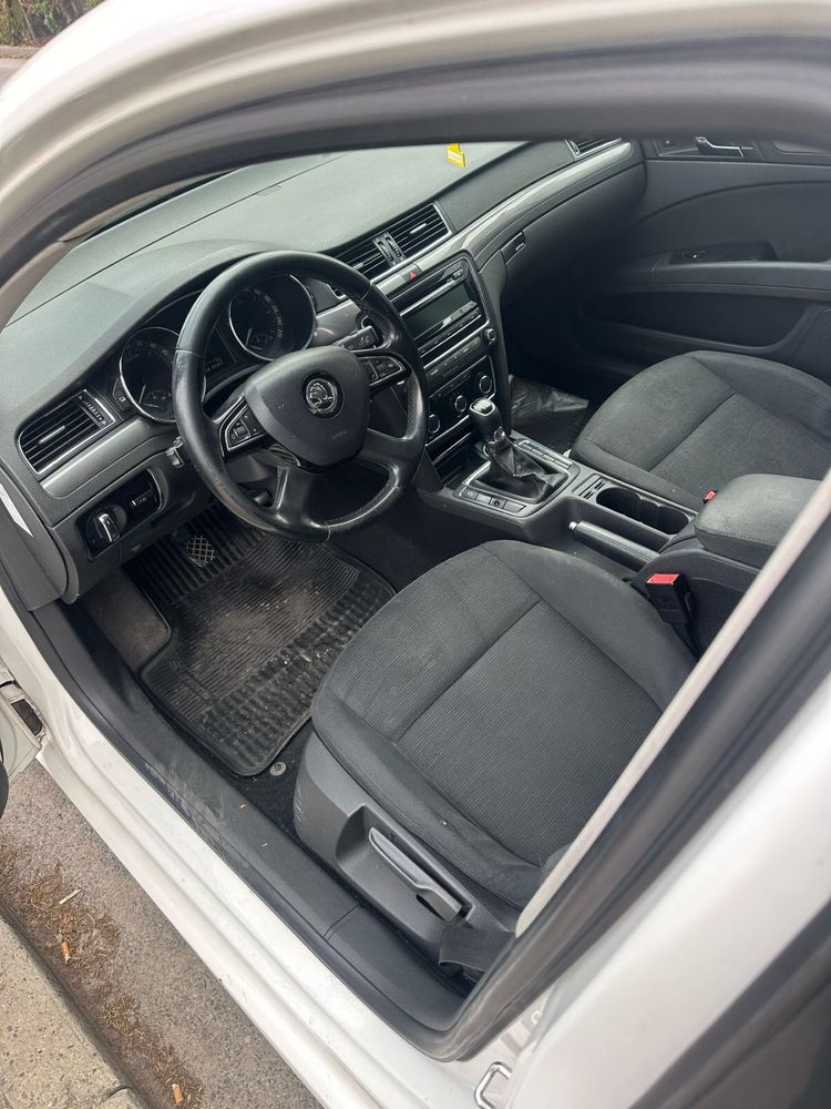 Розборка Шкода Суперб 2 рестайлінг Skoda Superb ІІ Lift Lf