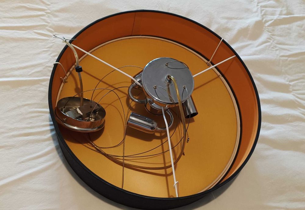 Candeeiro de teto, Castanho