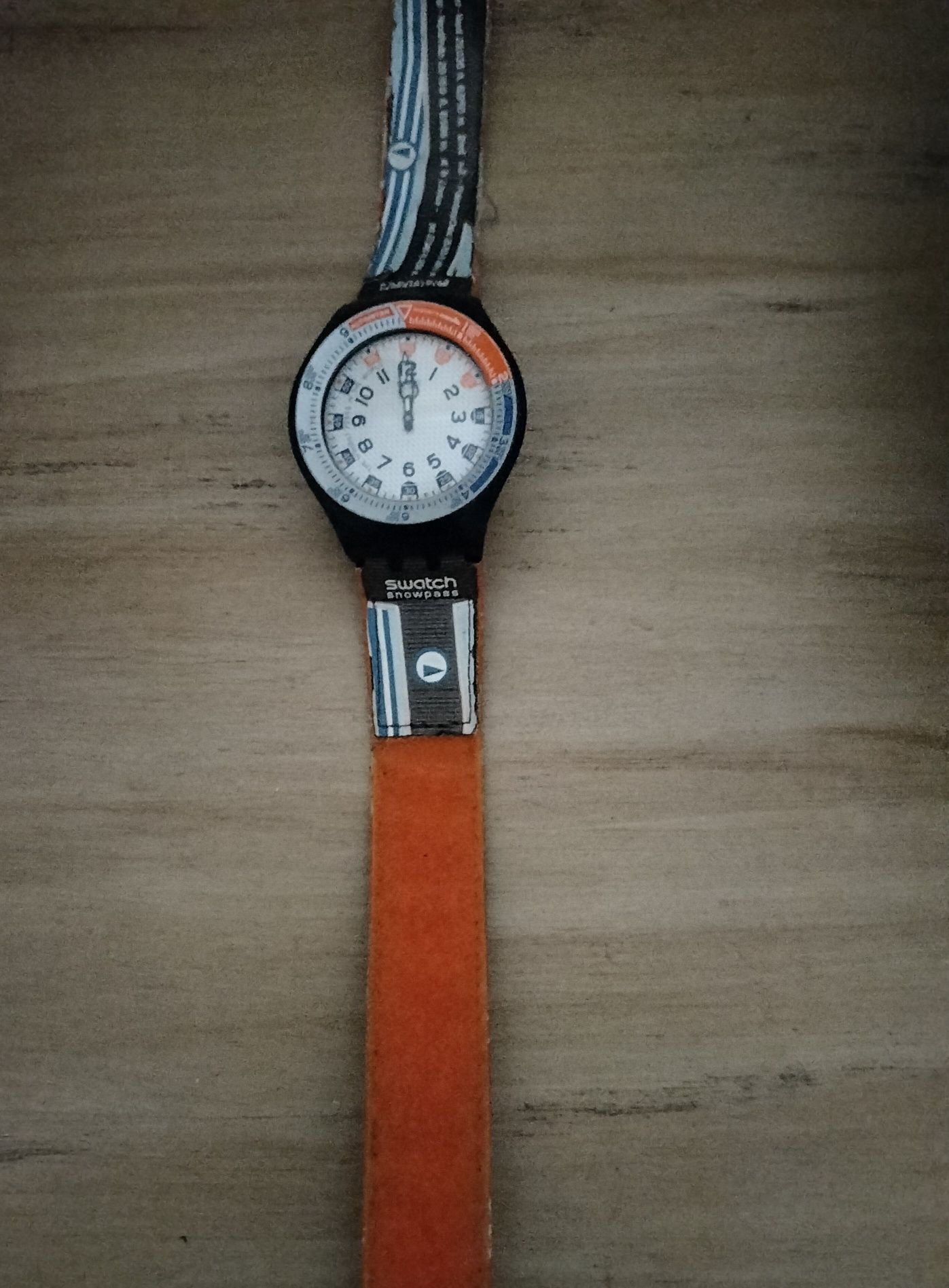 Relógio SWATCH snowpass