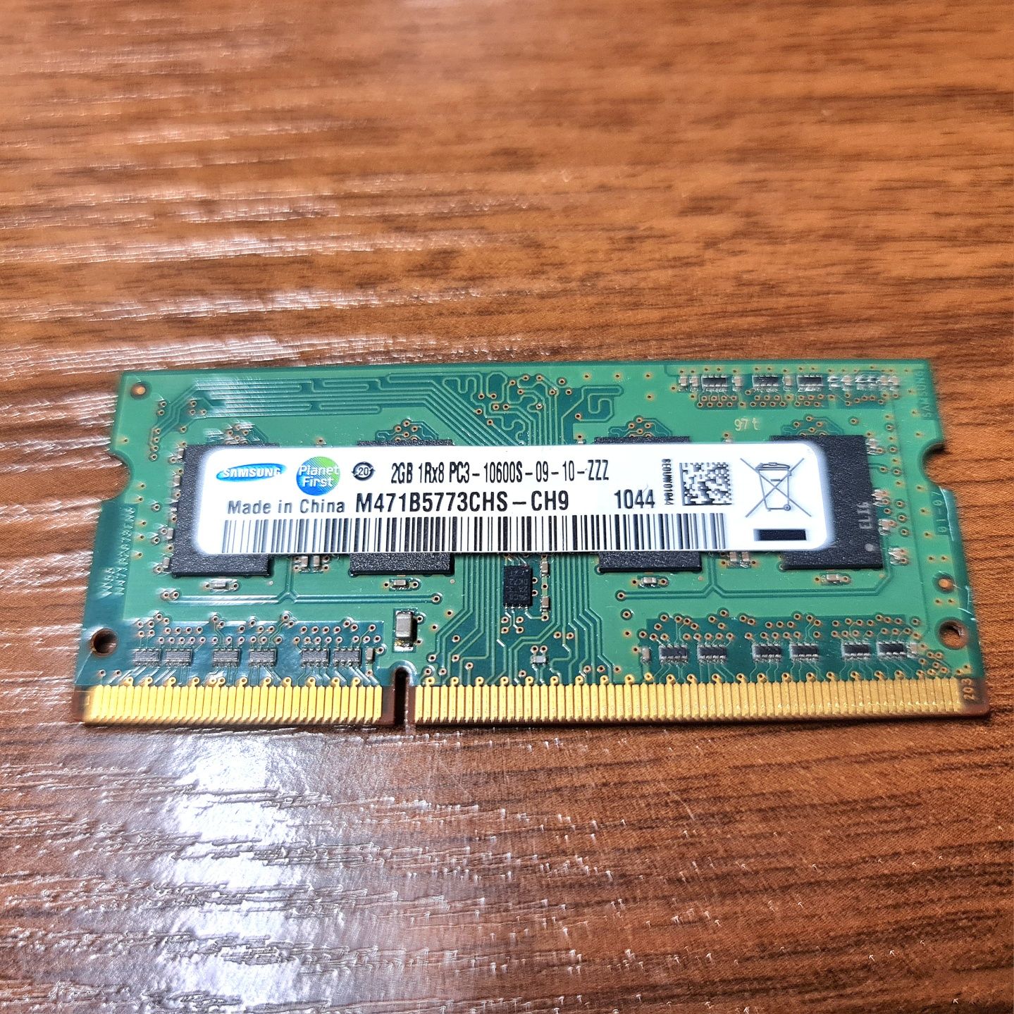 Pamięć RAM SO-DIMM 2GB Samsung PC3 10600 DDR3 1333MHz do laptopa