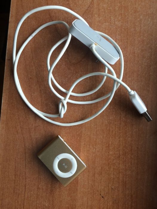 ipod shuffle gen 2 / 2Gb Złoty. Unikat!