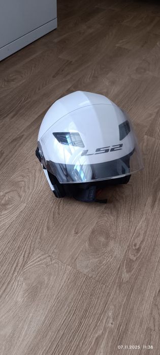 Nowy kask L 52cm  z homologacją porządny mocny czarny