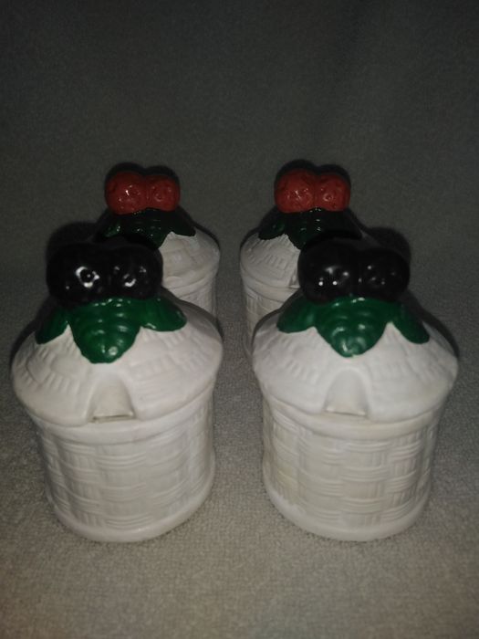 Gipsowe pojemniki na dżem lub przyprawy