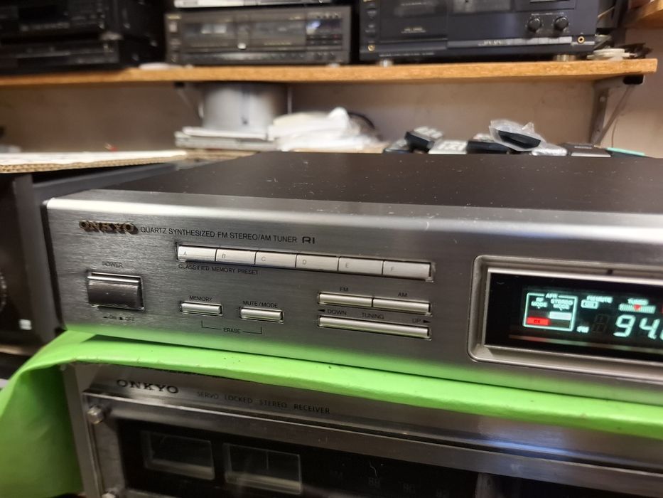 Tuner Onkyo T 4930