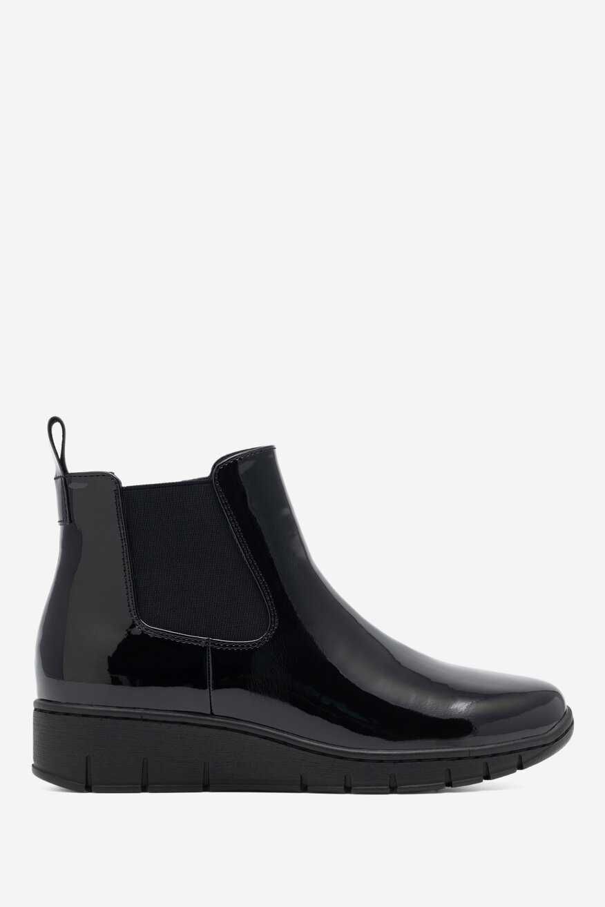 CCC Nowe buty 39 botki lakierowane przejściowe 39 czarne botki