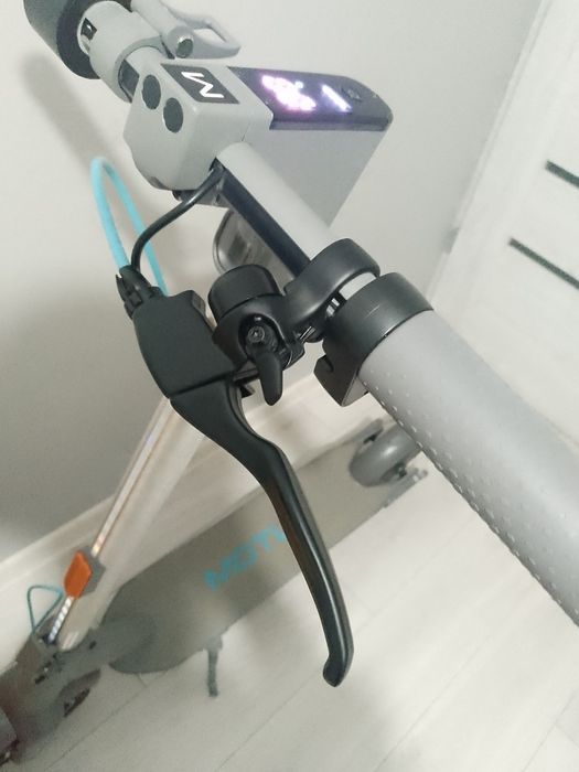 Hulajnoga elektryczna Motus scooty 10 OKAZJA