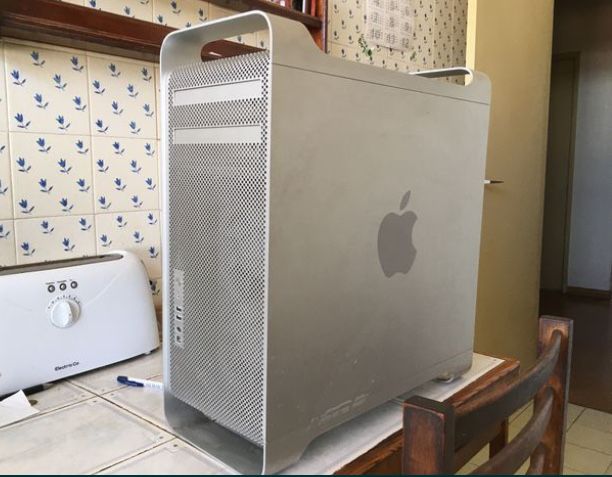 Mac Pro 1.1 2XIntel Xeon a funcionar na perfeição