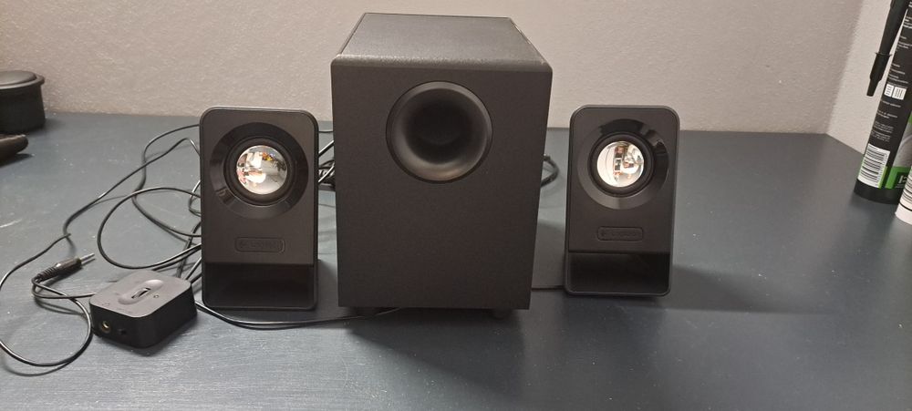 Głośniki logitech Z213